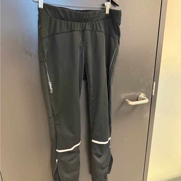 Craft Men's Black training Joggers wind proof
Biking, skiing, golf light lining - Picture 2 of 11